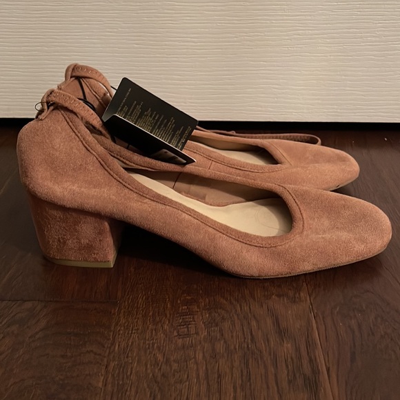 Brand new faux suede ankle tie shoes - Picture 1 of 5